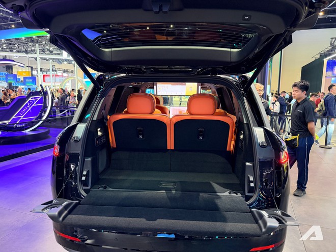 Cận cảnh Lynk & Co 900 sắp b&aacute;n tại Việt Nam: Thiết kế, tiện nghi như SUV hạng sang, nhiều c&ocirc;ng nghệ vận h&agrave;nh, an to&agrave;n ti&ecirc;n tiến- Ảnh 13.