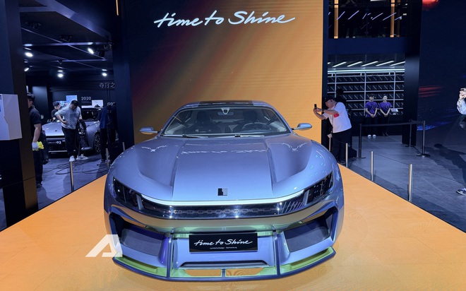 Lynk & Co lần đầu l&agrave;m si&ecirc;u xe: Khung gầm AI kỹ thuật số, thay đổi cấu tr&uacute;c bằng một n&uacute;t bấm, 0-100km/h chỉ trong 2 gi&acirc;y- Ảnh 3.