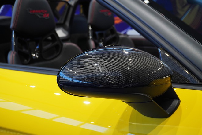 T&ocirc;i sờ tận tay Porsche 718 Spyder RS độc nhất Việt Nam: Phanh gốm hơn 500 triệu, tổng tiền 'option' dư mua 1 chiếc Mercedes GLC- Ảnh 4.