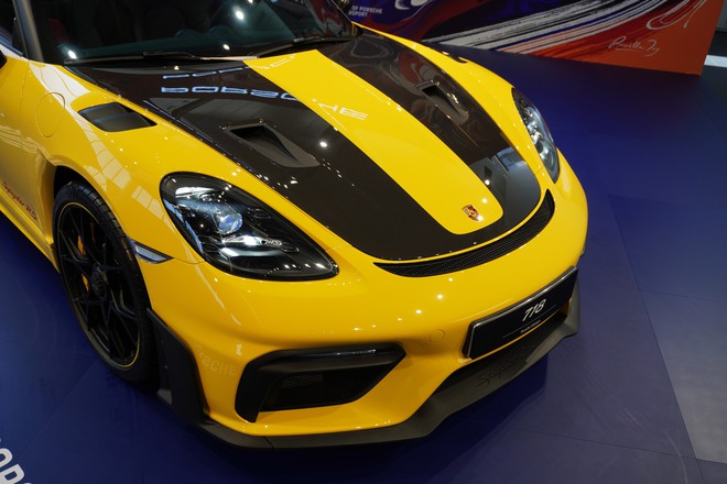 T&ocirc;i sờ tận tay Porsche 718 Spyder RS độc nhất Việt Nam: Phanh gốm hơn 500 triệu, tổng tiền 'option' dư mua 1 chiếc Mercedes GLC- Ảnh 8.