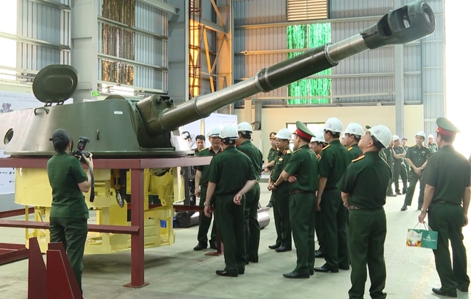 C&ocirc;ng bố h&igrave;nh ảnh xe tăng "Made in Vietnam", hỏa lực vượt trội: Bộ Quốc ph&ograve;ng ra chỉ đạo- Ảnh 1.