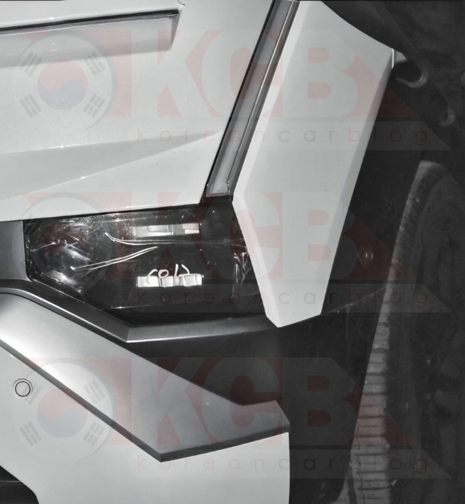 Bóc tách chi tiết thiết kế mới lạ trên Hyundai Tucson 2027: Đèn mới đặt rất thấp, xi-nhan dạng dọc, màn hình ngày càng lớn- Ảnh 1. Bóc tách chi tiết thiết kế mới lạ trên Hyundai Tucson 2027: Đèn mới đặt rất thấp, xi-nhan dạng dọc, màn hình ngày càng lớn- Ảnh 1.