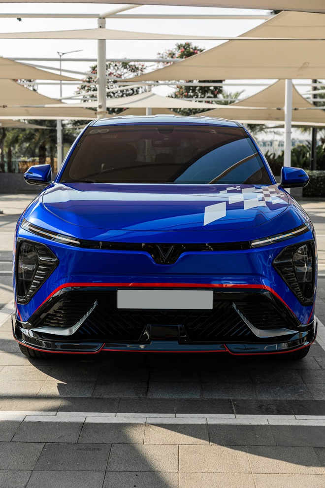 Nhóm người Việt làm bodykit cho VinFast Limo Green được hãng chia sẻ lại: 'Tốn hàng trăm triệu đồng, mất gần nửa năm, phải đập đi xây lại nhiều lần'- Ảnh 9. Nhóm người Việt làm bodykit cho VinFast Limo Green được hãng chia sẻ lại: 'Tốn hàng trăm triệu đồng, mất gần nửa năm, phải đập đi xây lại nhiều lần'- Ảnh 9.