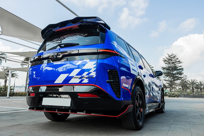 Nhóm người Việt làm bodykit cho VinFast Limo Green được hãng chia sẻ lại: 'Tốn hàng trăm triệu đồng, mất gần nửa năm, phải đập đi xây lại nhiều lần'- Ảnh 3. Nhóm người Việt làm bodykit cho VinFast Limo Green được hãng chia sẻ lại: 'Tốn hàng trăm triệu đồng, mất gần nửa năm, phải đập đi xây lại nhiều lần'- Ảnh 3.
