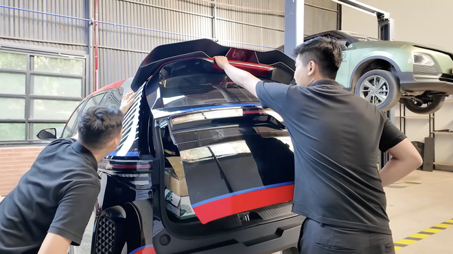 Nhóm người Việt làm bodykit cho VinFast Limo Green được hãng chia sẻ lại: 'Tốn hàng trăm triệu đồng, mất gần nửa năm, phải đập đi xây lại nhiều lần'- Ảnh 7. Nhóm người Việt làm bodykit cho VinFast Limo Green được hãng chia sẻ lại: 'Tốn hàng trăm triệu đồng, mất gần nửa năm, phải đập đi xây lại nhiều lần'- Ảnh 7.