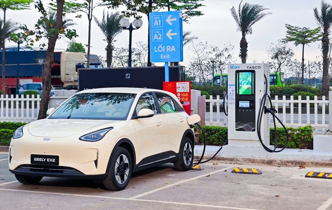 Tasco Auto bắt tay Ford mở h&agrave;ng loạt trạm sạc xe điện: Th&ecirc;m 89 điểm sạc chỉ trong năm 2026, dấu hiệu Bronco điện sẽ sớm về nước?- Ảnh 2.