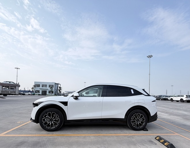 L&ocirc; Zeekr 7X đầu ti&ecirc;n về Việt Nam: &Iacute;t nhất 2 bản, c&ugrave;ng cỡ CX-8, c&oacute; thể chạy hơn 600km/sạc, dễ ra mắt trong thời gian gần- Ảnh 2.