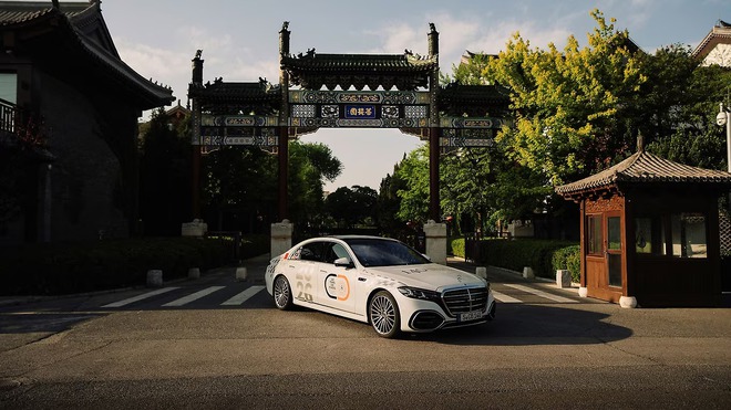 Mercedes-Benz mừng 140 tuổi tại Việt Nam: Qua 8 điểm, 12 ng&agrave;y, c&oacute; dấu ấn đặc biệt ngay tại H&agrave; Nội- Ảnh 10.