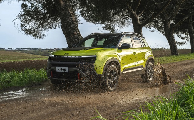 Jeep Avenger 2026 ra mắt: Hầm hố hơn, tối ưu địa h&igrave;nh, t&ugrave;y chọn hybrid, nếu THACO đưa về sẽ th&ecirc;m s&ocirc;i động ph&acirc;n kh&uacute;c SUV nhỏ- Ảnh 12.