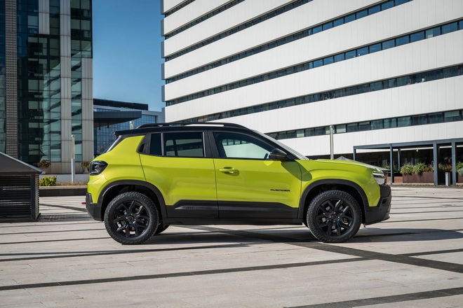 Jeep Avenger 2026 ra mắt: Hầm hố hơn, tối ưu địa h&igrave;nh, t&ugrave;y chọn hybrid, nếu THACO đưa về sẽ th&ecirc;m s&ocirc;i động ph&acirc;n kh&uacute;c SUV nhỏ- Ảnh 14.