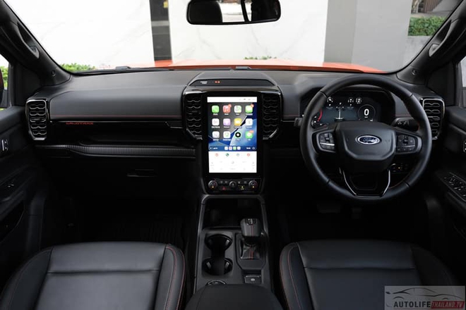 Ford Ranger Wildtrak X 2026 gi&aacute; quy đổi gần 1,2 tỷ đồng ở gần Việt Nam: M&aacute;y 3.0L V6, c&oacute; AWD, phuộc h&agrave;ng hiệu, lốp &lsquo;b&eacute;o&rsquo; như Raptor- Ảnh 8.