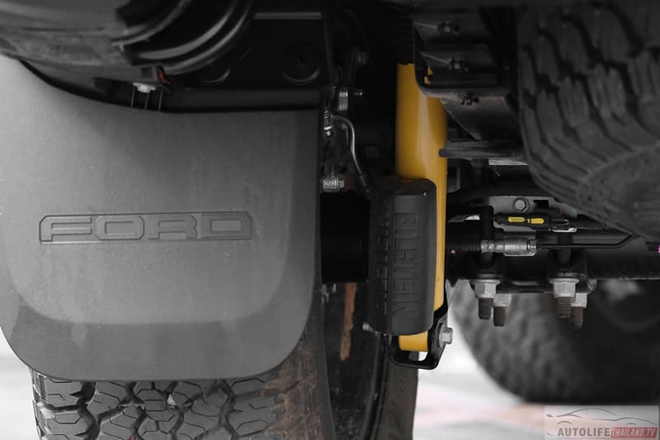 Ford Ranger Wildtrak X 2026 gi&aacute; quy đổi gần 1,2 tỷ đồng ở gần Việt Nam: M&aacute;y 3.0L V6, c&oacute; AWD, phuộc h&agrave;ng hiệu, lốp &lsquo;b&eacute;o&rsquo; như Raptor- Ảnh 10.