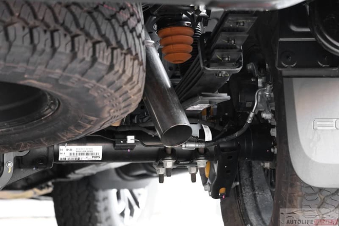 Ford Ranger Wildtrak X 2026 gi&aacute; quy đổi gần 1,2 tỷ đồng ở gần Việt Nam: M&aacute;y 3.0L V6, c&oacute; AWD, phuộc h&agrave;ng hiệu, lốp &lsquo;b&eacute;o&rsquo; như Raptor- Ảnh 11.