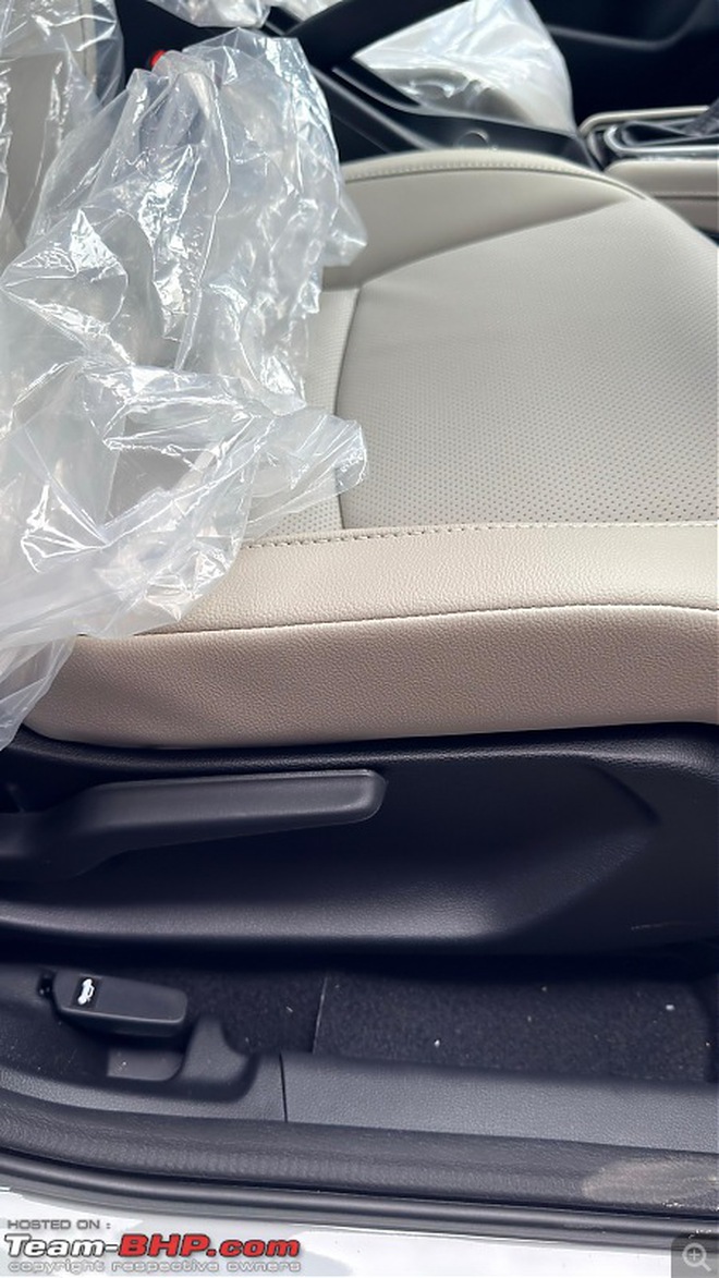Honda City 2026 lộ nội thất kh&ocirc;ng che: M&agrave;n h&igrave;nh lớn đặt nổi, ghế l&agrave;m m&aacute;t, vẫn d&ugrave;ng phanh tay cơ- Ảnh 4.