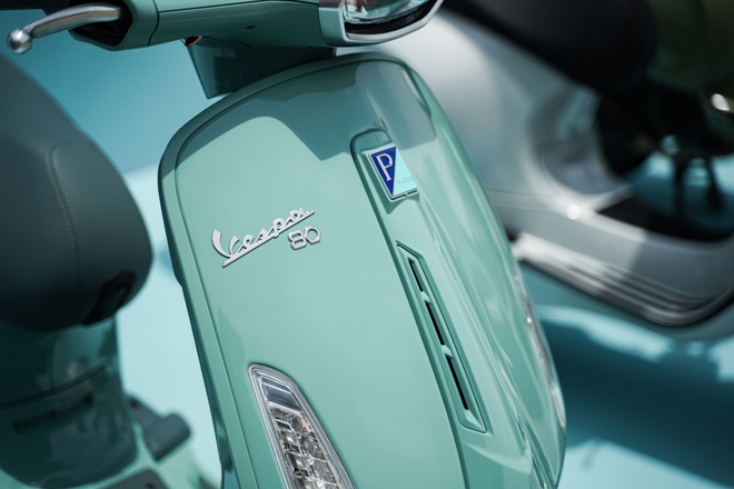 Cận cảnh Vespa Sprint 180 lần đầu xuất hiện tại Việt Nam: Gi&aacute; ngang SH350i, động cơ mạnh nhất d&ograve;ng Sprint nhưng kh&ocirc;ng d&agrave;nh cho số đ&ocirc;ng- Ảnh 5.