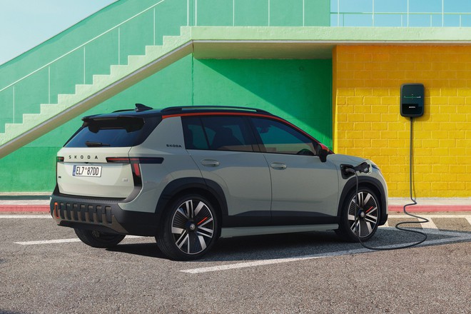 Sang ch&acirc;u &Acirc;u xem thực tế Skoda Epiq vừa ra mắt: SUV đ&ocirc; thị thiết kế thực dụng, nhiều c&ocirc;ng nghệ, c&oacute; ADAS, chạy 440km/sạc- Ảnh 16.