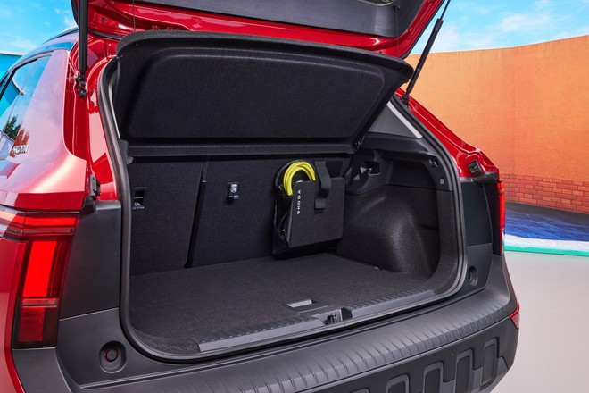 Sang ch&acirc;u &Acirc;u xem thực tế Skoda Epiq vừa ra mắt: SUV đ&ocirc; thị thiết kế thực dụng, nhiều c&ocirc;ng nghệ, c&oacute; ADAS, chạy 440km/sạc- Ảnh 13.