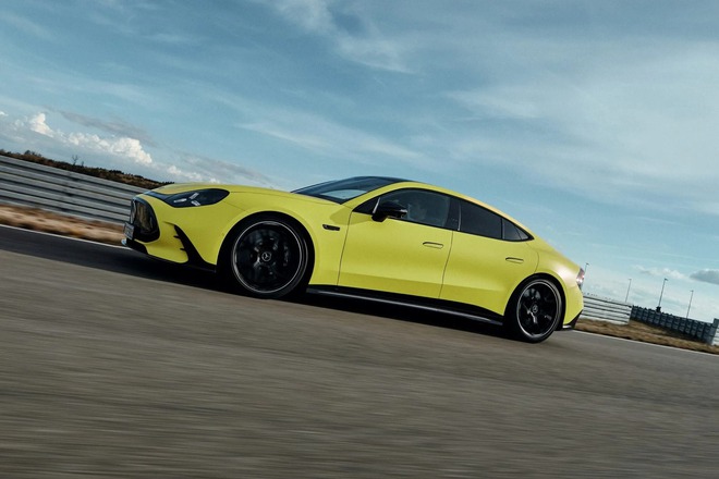 Mercedes AMG GT Coupe 2027 trình làng: Mạnh hơn 1.150 mã lực, xe điện nhưng vẫn có âm thanh của máy V8, về Việt Nam đấu với Porsche Taycan và Audi e-tron GT- Ảnh 5. Mercedes AMG GT Coupe 2027 trình làng: Mạnh hơn 1.150 mã lực, xe điện nhưng vẫn có âm thanh của máy V8, về Việt Nam đấu với Porsche Taycan và Audi e-tron GT- Ảnh 5.