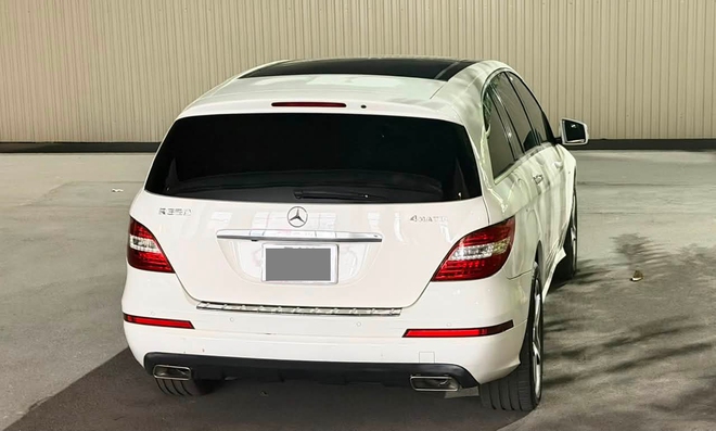 H&agrave;ng hiếm Mercedes-Benz R 350 rao b&aacute;n ngang gi&aacute; Destinator: 7 chỗ cho gia đ&igrave;nh, người b&aacute;n khẳng định VN kh&ocirc;ng c&oacute; chiếc thứ 2, mua về chỉ việc đi- Ảnh 7.