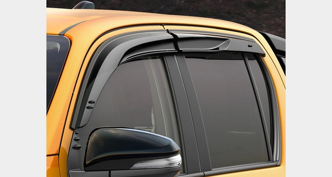 Toyota Hilux 2026 th&ecirc;m bản thể thao m&agrave; kh&aacute;ch Việt dễ th&iacute;ch: Giảm x&oacute;c xịn hơn, th&ecirc;m thanh giằng cửa, cạnh tranh Ranger Wildtrak- Ảnh 11.