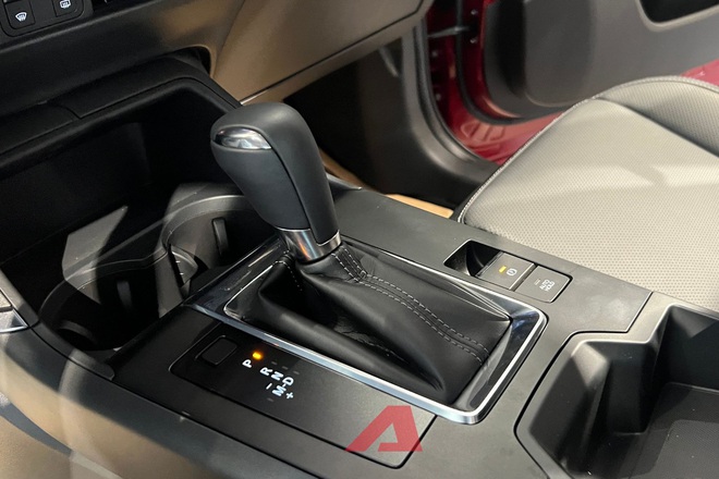 Mazda CX-5 thế hệ mới xuất hiện tại H&agrave; Nội, cho thấy ng&agrave;y ra mắt kh&ocirc;ng c&ograve;n xa, thiết kế giống hệt xe nhập Nhật- Ảnh 13.
