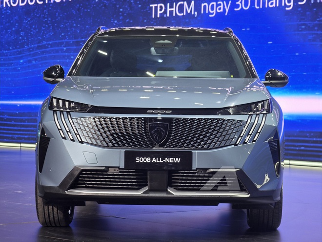 Peugeot 3008 v&agrave; 5008 thế hệ mới ra mắt Việt Nam: Gi&aacute; từ 1,279 tỷ, m&agrave;n h&igrave;nh 21 inch, c&ocirc;ng nghệ ngập tr&agrave;n, phả hơi n&oacute;ng l&ecirc;n CR-V, Santa Fe- Ảnh 14.
