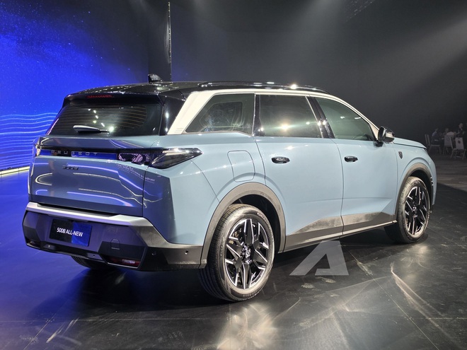 Peugeot 3008 v&agrave; 5008 thế hệ mới ra mắt Việt Nam: Gi&aacute; từ 1,279 tỷ, m&agrave;n h&igrave;nh 21 inch, c&ocirc;ng nghệ ngập tr&agrave;n, phả hơi n&oacute;ng l&ecirc;n CR-V, Santa Fe- Ảnh 15.