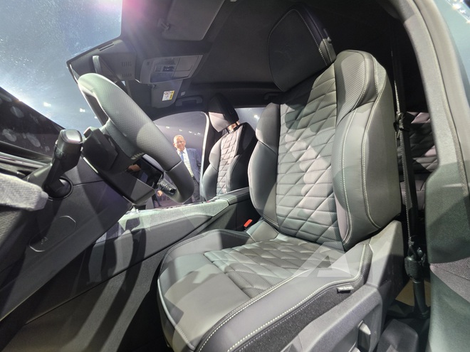 Peugeot 3008 v&agrave; 5008 thế hệ mới ra mắt Việt Nam: Gi&aacute; từ 1,279 tỷ, m&agrave;n h&igrave;nh 21 inch, c&ocirc;ng nghệ ngập tr&agrave;n, phả hơi n&oacute;ng l&ecirc;n CR-V, Santa Fe- Ảnh 21.