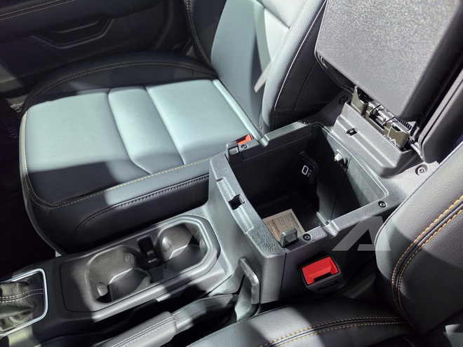 Jeep Wrangler, Ram 1500 't&aacute;i xuất' Việt Nam: SUV địa h&igrave;nh biểu tượng từ 2,999 tỷ đồng, b&aacute;n tải 540 m&atilde; lực mạnh nhất ph&acirc;n kh&uacute;c đắt ngang Porsche Cayenne- Ảnh 25.