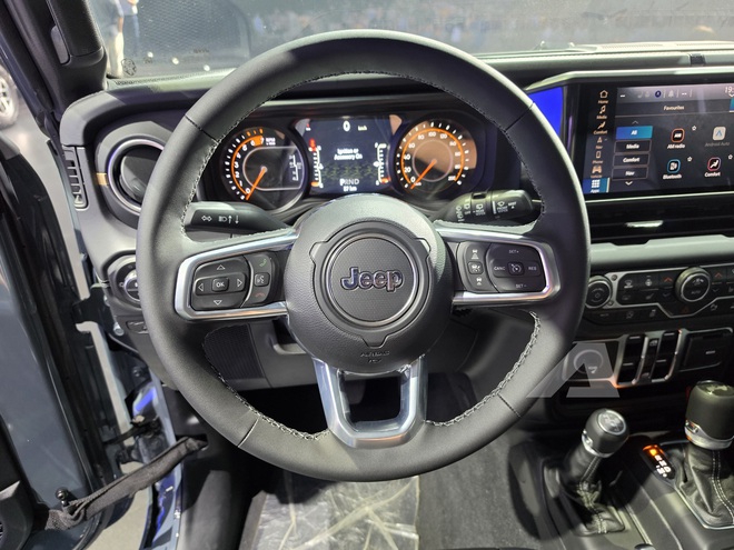 Jeep Wrangler, Ram 1500 't&aacute;i xuất' Việt Nam: SUV địa h&igrave;nh biểu tượng từ 2,999 tỷ đồng, b&aacute;n tải 540 m&atilde; lực mạnh nhất ph&acirc;n kh&uacute;c đắt ngang Porsche Cayenne- Ảnh 21.