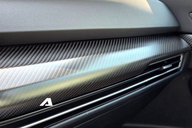 T&ocirc;i cầm l&aacute;i Volkswagen Golf R tr&ecirc;n đường phố Việt Nam: Gợi lại cảm gi&aacute;c l&aacute;i xe đua đ&uacute;ng nghĩa, sức mạnh kh&ocirc;ng l&agrave; yếu tố ghi điểm duy nhất- Ảnh 14.