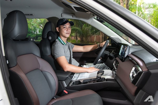 Lấy Mitsubishi Destinator chở gia đ&igrave;nh l&ecirc;n H&agrave; Giang, chủ xe tại H&agrave; Nội chia sẻ: &lsquo;Sức k&eacute;o khỏe, h&agrave;ng ba rộng, bảo dưỡng rẻ, c&oacute; điểm trừ ở c&aacute;ch &acirc;m&rsquo;- Ảnh 12.