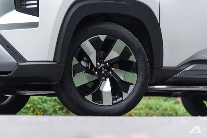 Lấy Mitsubishi Destinator chở gia đ&igrave;nh l&ecirc;n H&agrave; Giang, chủ xe tại H&agrave; Nội chia sẻ: &lsquo;Sức k&eacute;o khỏe, h&agrave;ng ba rộng, bảo dưỡng rẻ, c&oacute; điểm trừ ở c&aacute;ch &acirc;m&rsquo;- Ảnh 6.