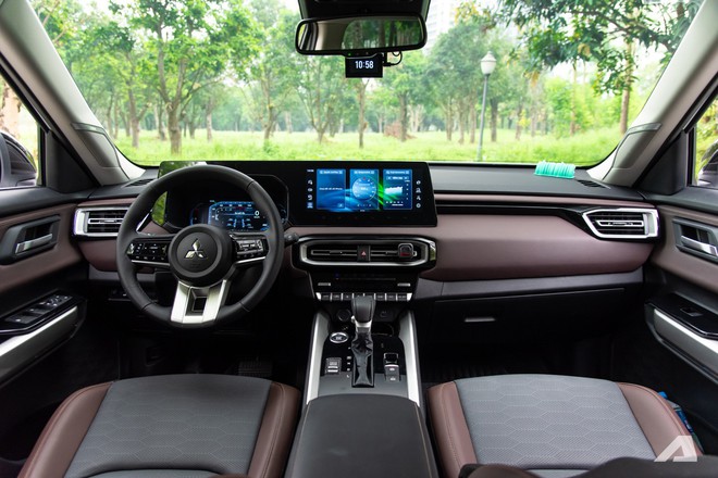 Lấy Mitsubishi Destinator chở gia đ&igrave;nh l&ecirc;n H&agrave; Giang, chủ xe tại H&agrave; Nội chia sẻ: &lsquo;Sức k&eacute;o khỏe, h&agrave;ng ba rộng, bảo dưỡng rẻ, c&oacute; điểm trừ ở c&aacute;ch &acirc;m&rsquo;- Ảnh 8.