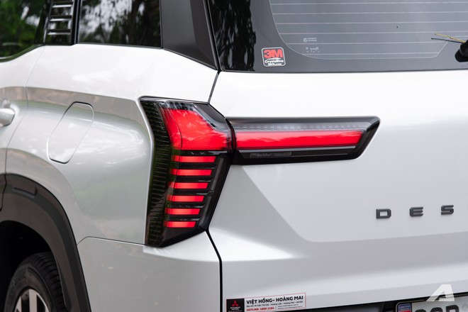 Lấy Mitsubishi Destinator chở gia đ&igrave;nh l&ecirc;n H&agrave; Giang, chủ xe tại H&agrave; Nội chia sẻ: &lsquo;Sức k&eacute;o khỏe, h&agrave;ng ba rộng, bảo dưỡng rẻ, c&oacute; điểm trừ ở c&aacute;ch &acirc;m&rsquo;- Ảnh 5.
