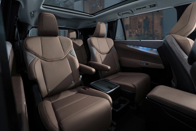 Lexus TZ ra mắt: 6 chỗ, h&agrave;ng 3 ngồi sướng như tr&ecirc;n sofa, c&aacute;ch &acirc;m hơn LX, chung gầm Highlander, chạy gần 500km/sạc- Ảnh 8.