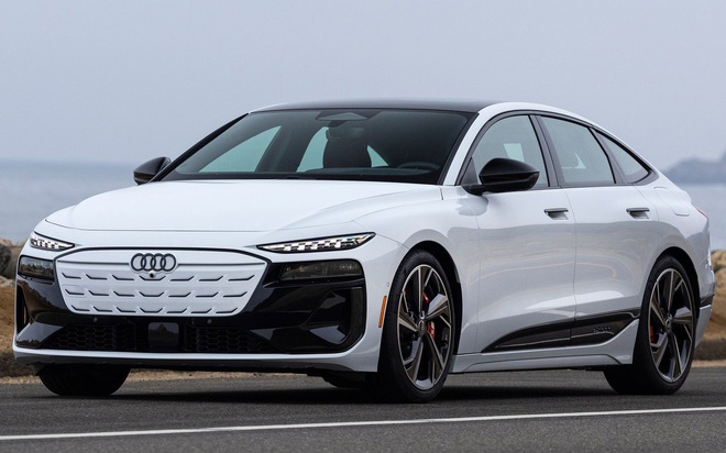 Audi S6 &uacute;p mở lần đầu ra mắt Việt Nam: D&aacute;ng Sportback chất chơi, mạnh hơn Porsche Taycan ti&ecirc;u chuẩn, đầy b&igrave;nh đủ chạy H&agrave; Nội - Huế- Ảnh 3.