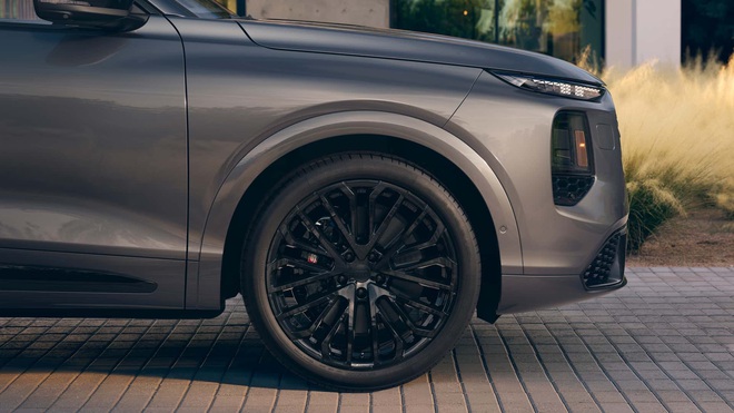 Audi Q7 thế hệ mới ra mắt: Thiết kế lột x&aacute;c, th&ecirc;m c&ocirc;ng nghệ đ&egrave;n ma trận, c&oacute; bản gần 600 m&atilde; lực mạnh nhất từ trước đến nay- Ảnh 11.