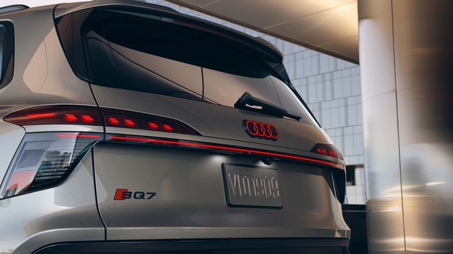 Audi Q7 thế hệ mới ra mắt: Thiết kế lột x&aacute;c, th&ecirc;m c&ocirc;ng nghệ đ&egrave;n ma trận, c&oacute; bản gần 600 m&atilde; lực mạnh nhất từ trước đến nay- Ảnh 12.