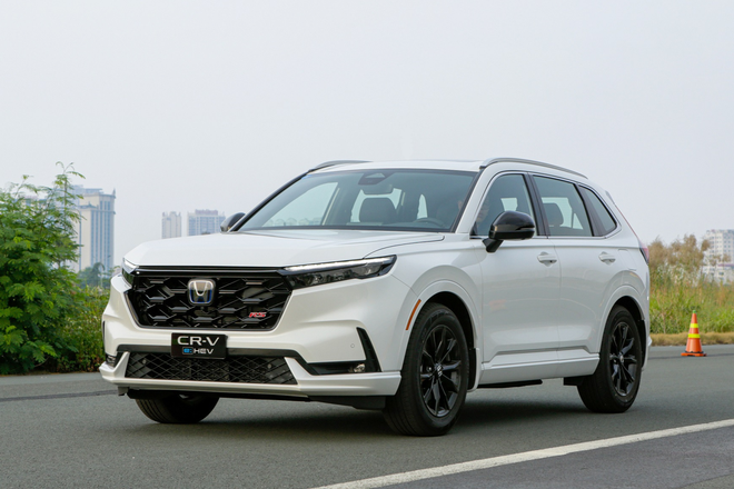 Chọn Kia Sportage 2026 mới ra mắt hay Honda CR-V 'huyền thoại' khi mua SUV hybrid bản 'full' tầm gi&aacute; tr&ecirc;n 1 tỷ, c&acirc;u trả lời c&oacute; ngay trong bảng n&agrave;y- Ảnh 1.