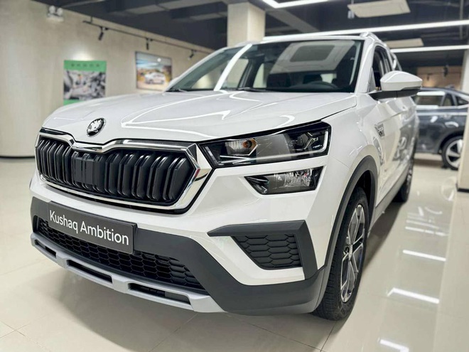 Skoda Kushaq giảm gi&aacute; kỷ lục c&ograve;n 499 triệu đồng tại đại l&yacute;, cạnh tranh Seltos với gi&aacute; rẻ ngang Sonet - Ảnh 2.