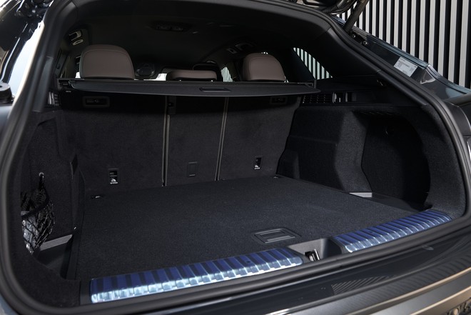 Audi Q5 2026 chốt gi&aacute; từ 2,849 tỷ đồng tại Việt Nam: 2 kiểu d&aacute;ng, nền tảng ho&agrave;n to&agrave;n mới, c&oacute; ADAS - Ảnh 20.