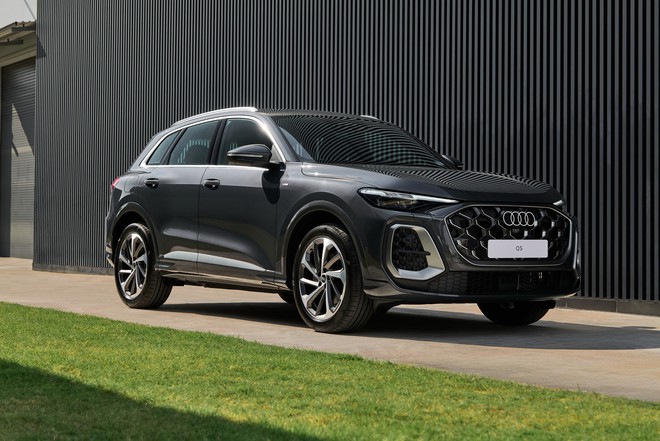 Audi Q5 2026 chốt gi&aacute; từ 2,849 tỷ đồng tại Việt Nam: 2 kiểu d&aacute;ng, nền tảng ho&agrave;n to&agrave;n mới, c&oacute; ADAS - Ảnh 11.