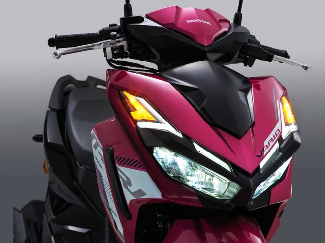 Honda Vario 2026 gi&aacute; quy đổi hơn 46 triệu đồng: Thiết kế trau chuốt hơn, LED mới sắc sảo, c&oacute; USB-C, gần giống bản vừa nhập tư về Việt Nam - Ảnh 4.