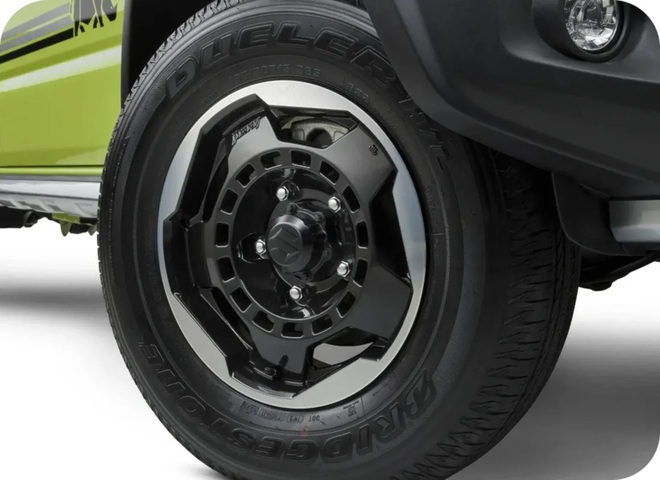 Suzuki Jimny c&oacute; bản mới xịn v&agrave; đắt cho d&acirc;n chơi: Gi&aacute; quy đổi từ 830 triệu đồng, nhiều phụ kiện d&atilde; ngoại, loa Pioneer cao cấp - Ảnh 6.