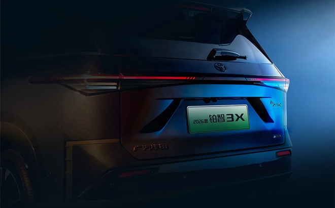 Toyota bZ3X th&ecirc;m bản đặc biệt gi&aacute; quy đổi chỉ từ 446 triệu đồng: Ngoại thất ngầu hơn, ghế m&aacute;t-xa, &acirc;m thanh xịn - Ảnh 4.