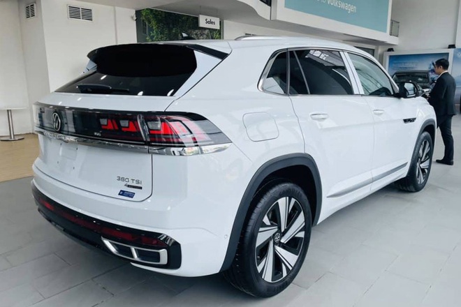 Gần 2 tỷ đồng chọn Mazda CX-90 hay Volkswagen Teramont X, bảng so s&aacute;nh n&agrave;y cho thấy mẫu xe Nhật đang &aacute;p đảo về h&agrave;m lượng c&ocirc;ng nghệ - Ảnh 8.