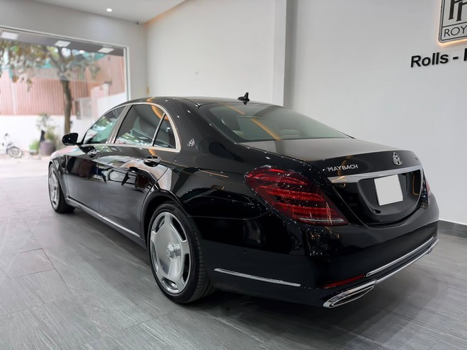 Rao Mercedes-Benz S-Class gi&aacute; hơn 1 tỷ đồng, người b&aacute;n khẳng định &lsquo;đẳng cấp như Maybach&rsquo; nhờ một loạt m&oacute;n đồ độ - Ảnh 2.