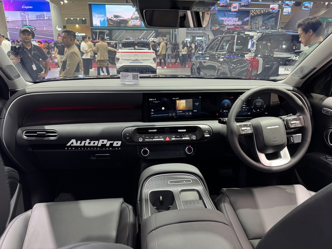 Hyundai Palisade thế hệ mới lộ diện ở H&agrave; Nội: C&oacute; &iacute;t nhất 2 bản, thiết kế như Range Rover - Ảnh 18.