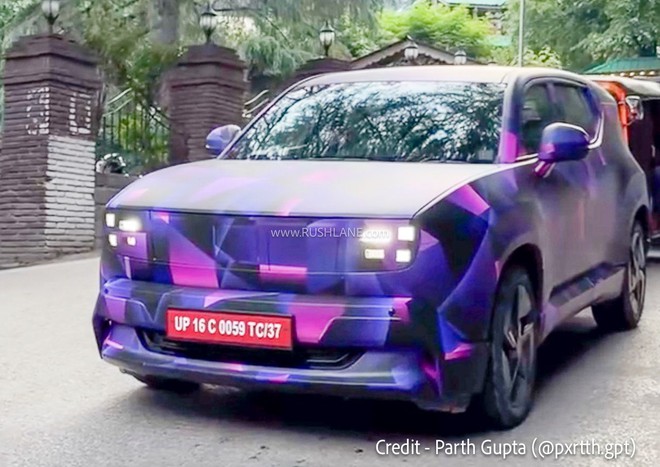 SUV điện Honda 0 Alpha lăn b&aacute;nh tr&ecirc;n đường phố: Kiểu d&aacute;ng g&acirc;y tranh c&atilde;i, m&agrave;n h&igrave;nh giải tr&iacute; to như xe Trung Quốc, dễ ra mắt năm sau - Ảnh 1.